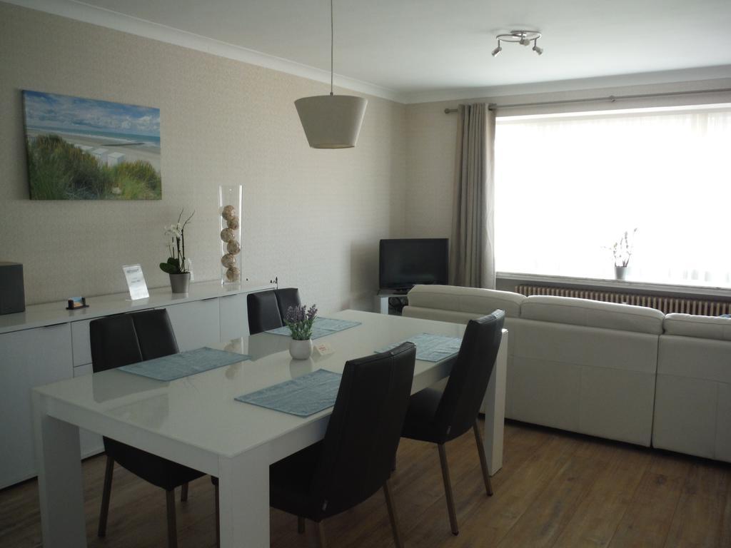 Apartments Iris Ostende Kültér fotó