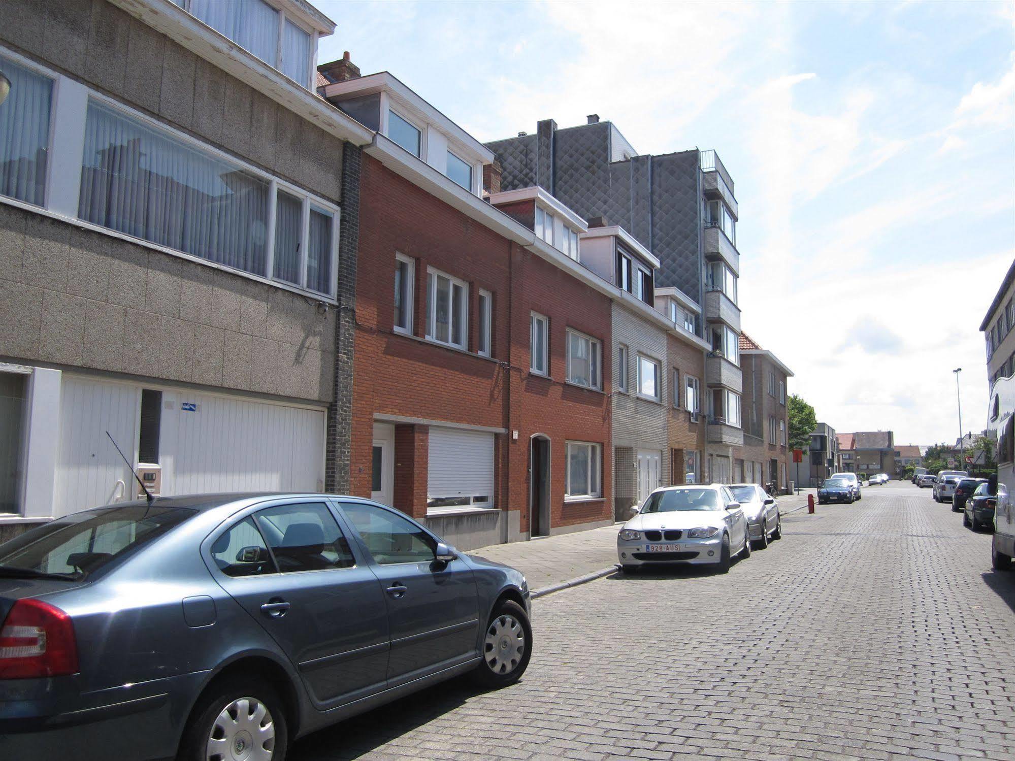 Apartments Iris Ostende Kültér fotó